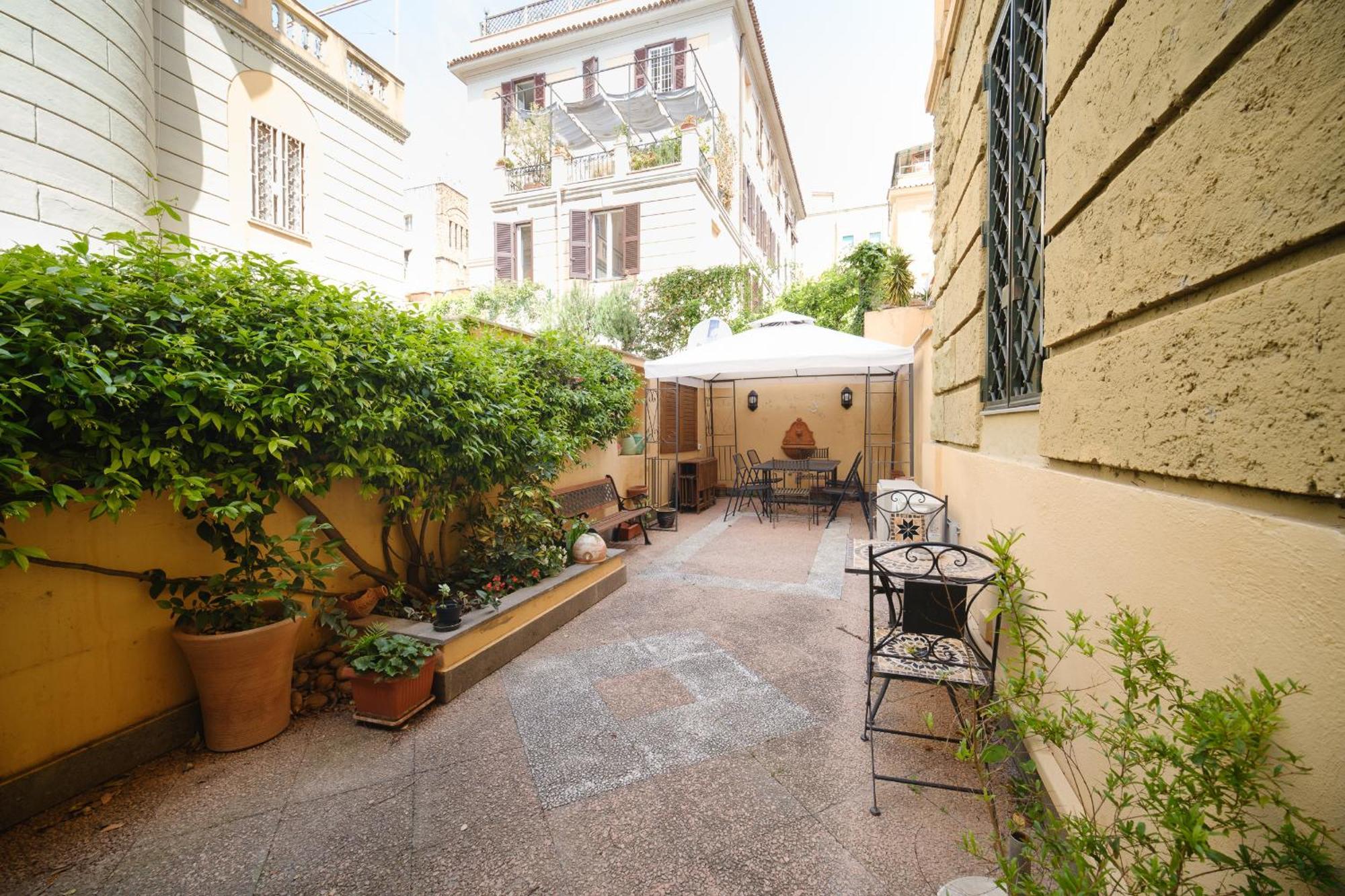 La Casa Del Capitano * Rome
